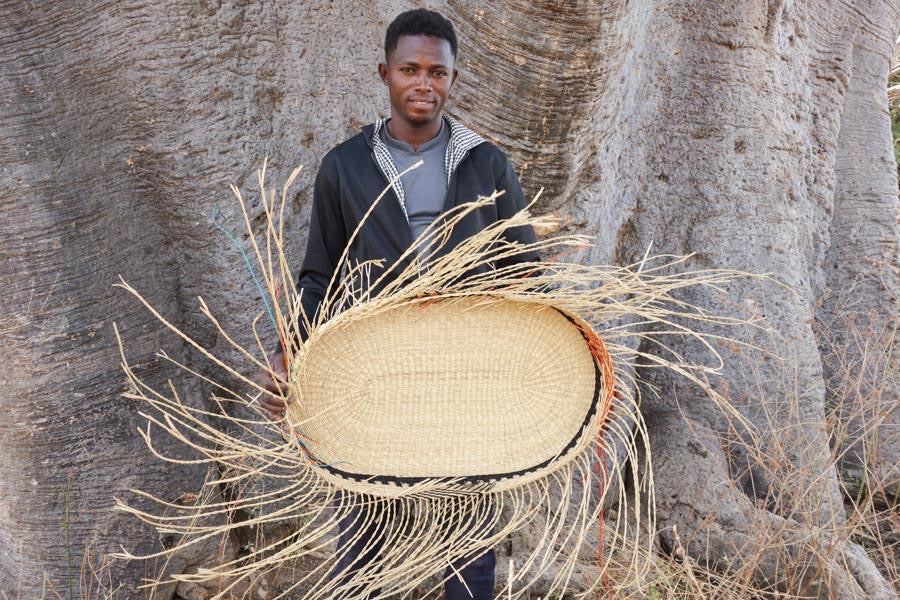 The Handwoven Veta Vera Dog Basket - Small