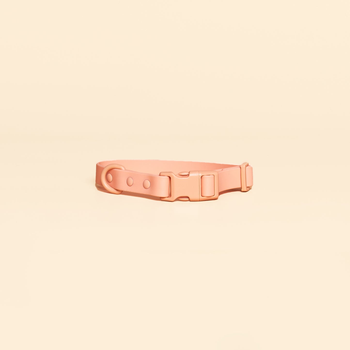 The Waterproof Collar - Peach